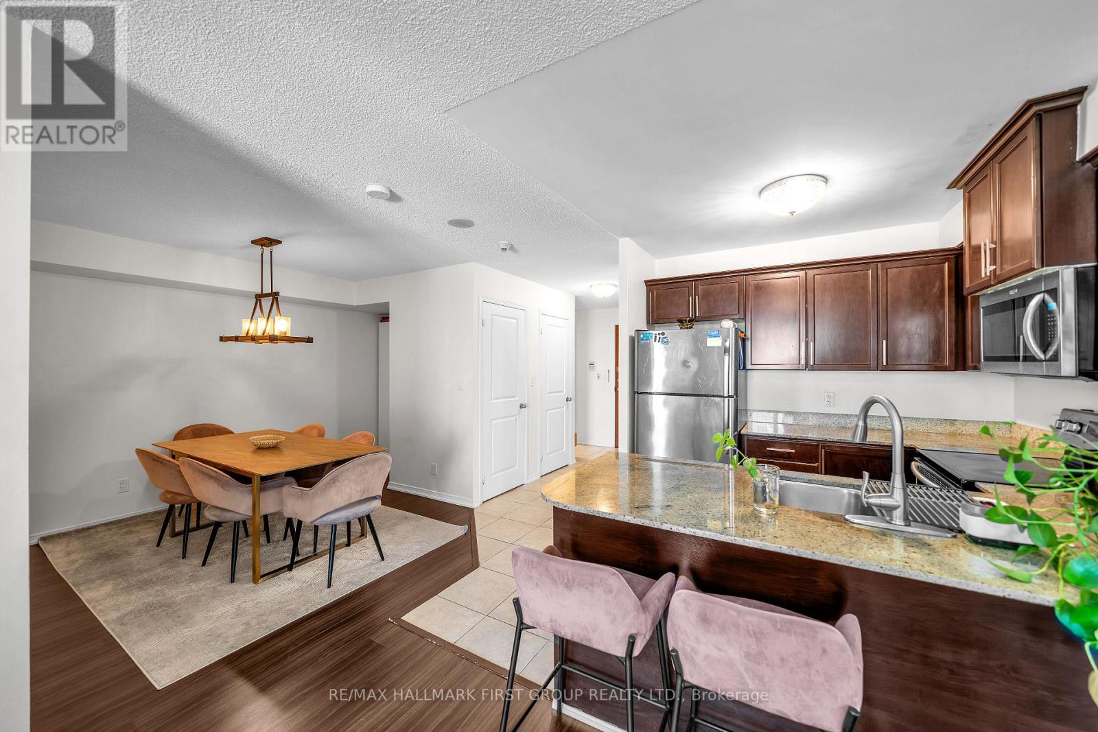 Photo 31 of 15 A 6 Rosebank Drive, Toronto ON