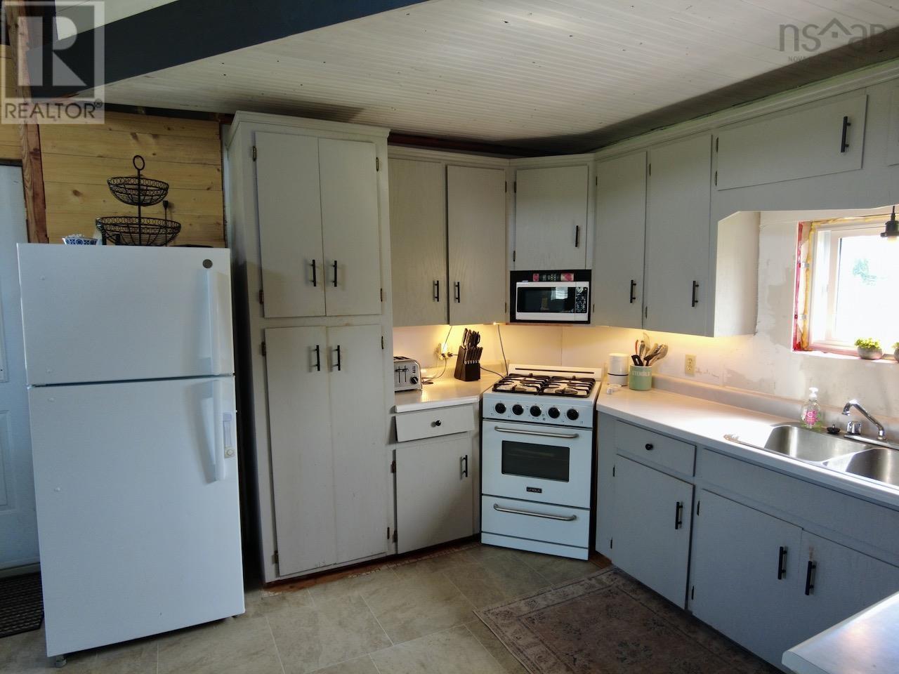 Property 7 of 26 of 66 Matheson Cove Road