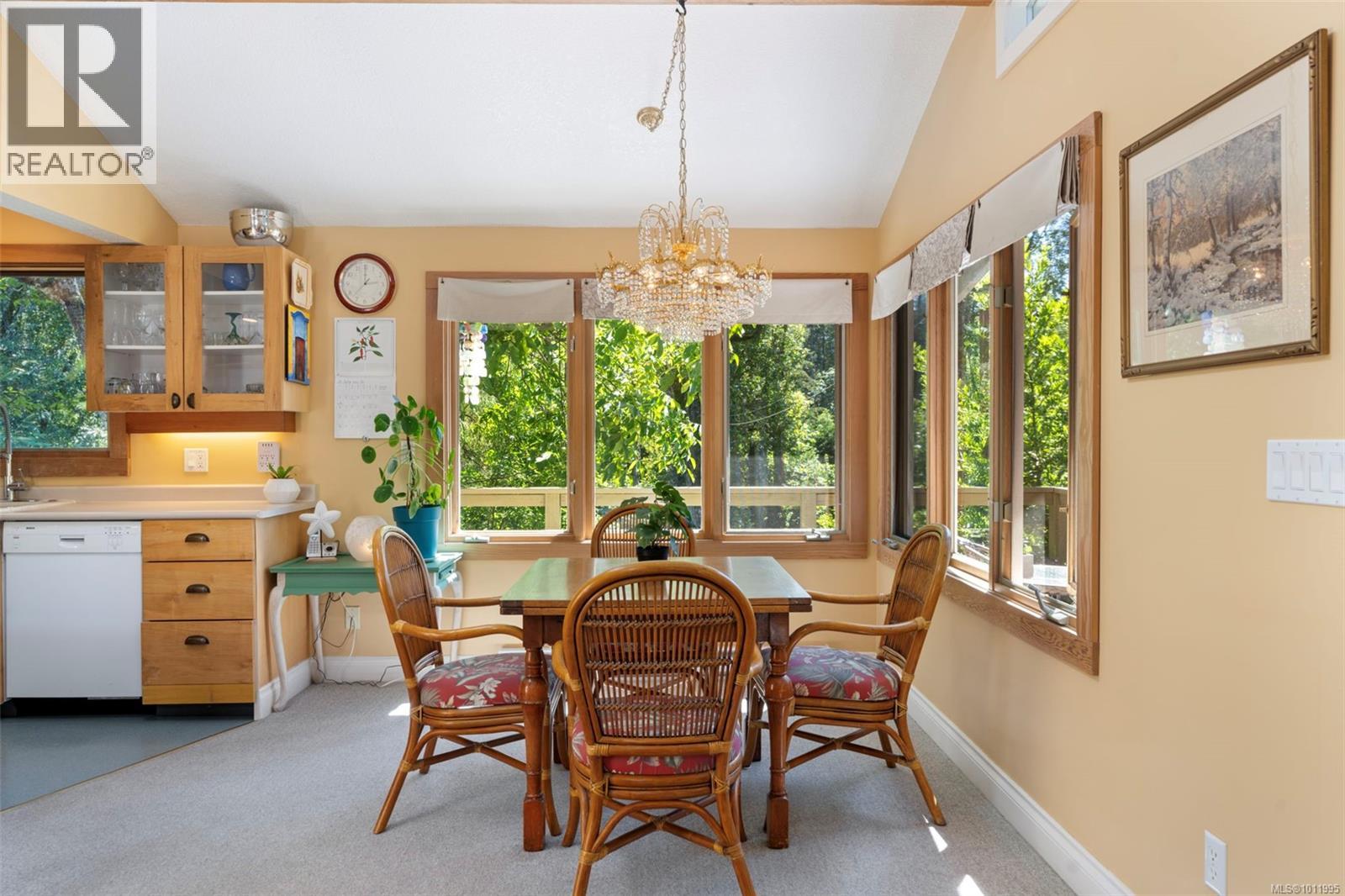  5932 West Saanich Road, Saanich