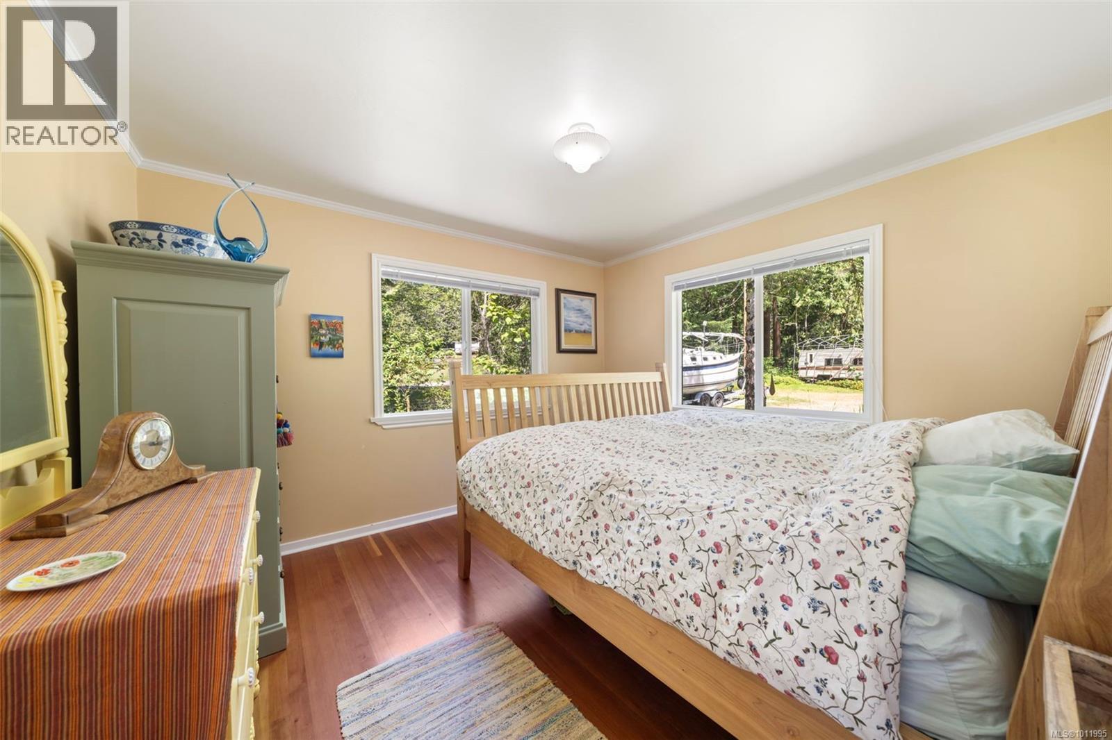  5932 West Saanich Road, Saanich