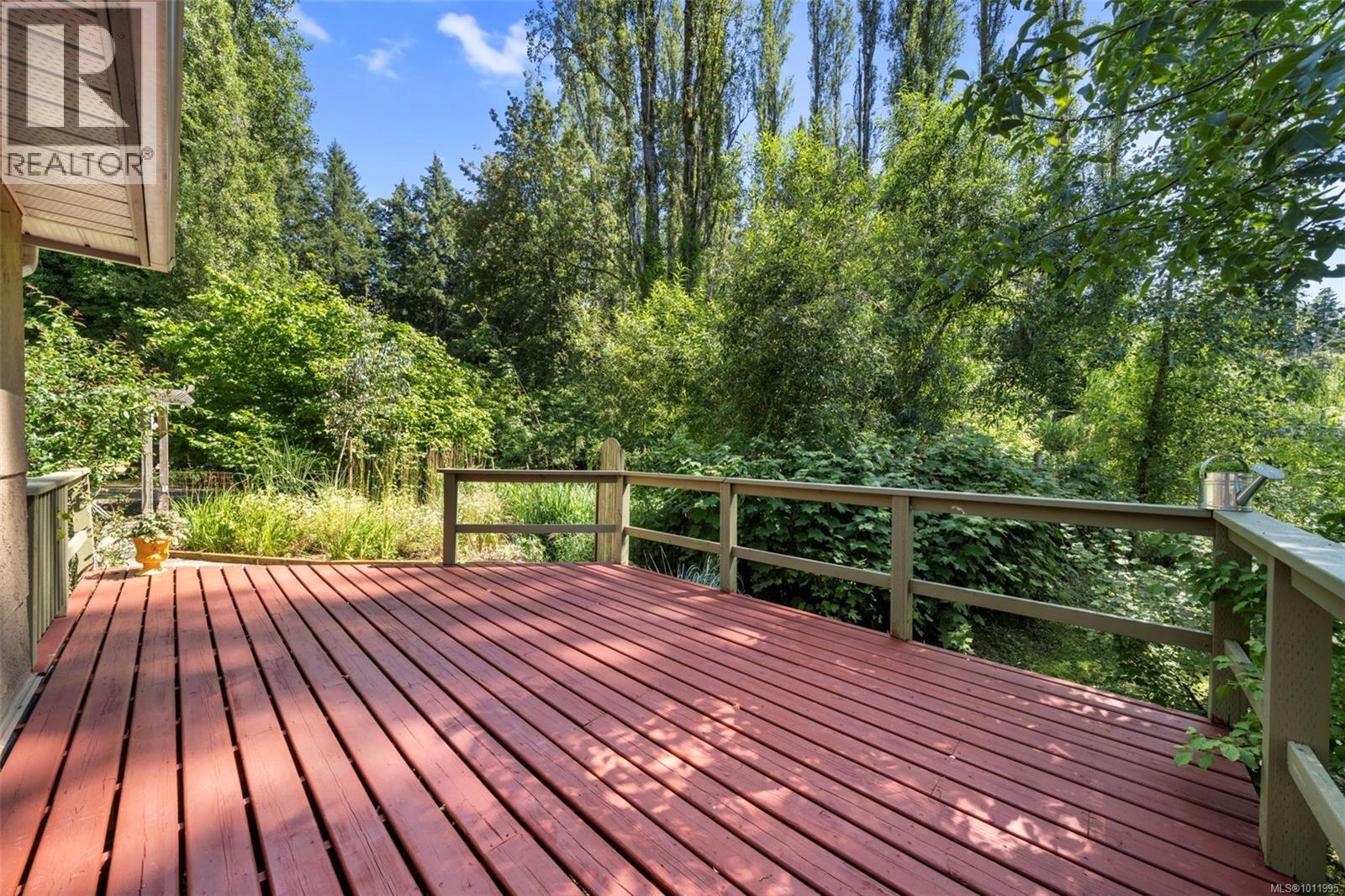  5932 West Saanich Road, Saanich