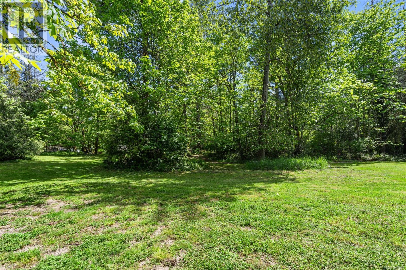  5932 West Saanich Road, Saanich