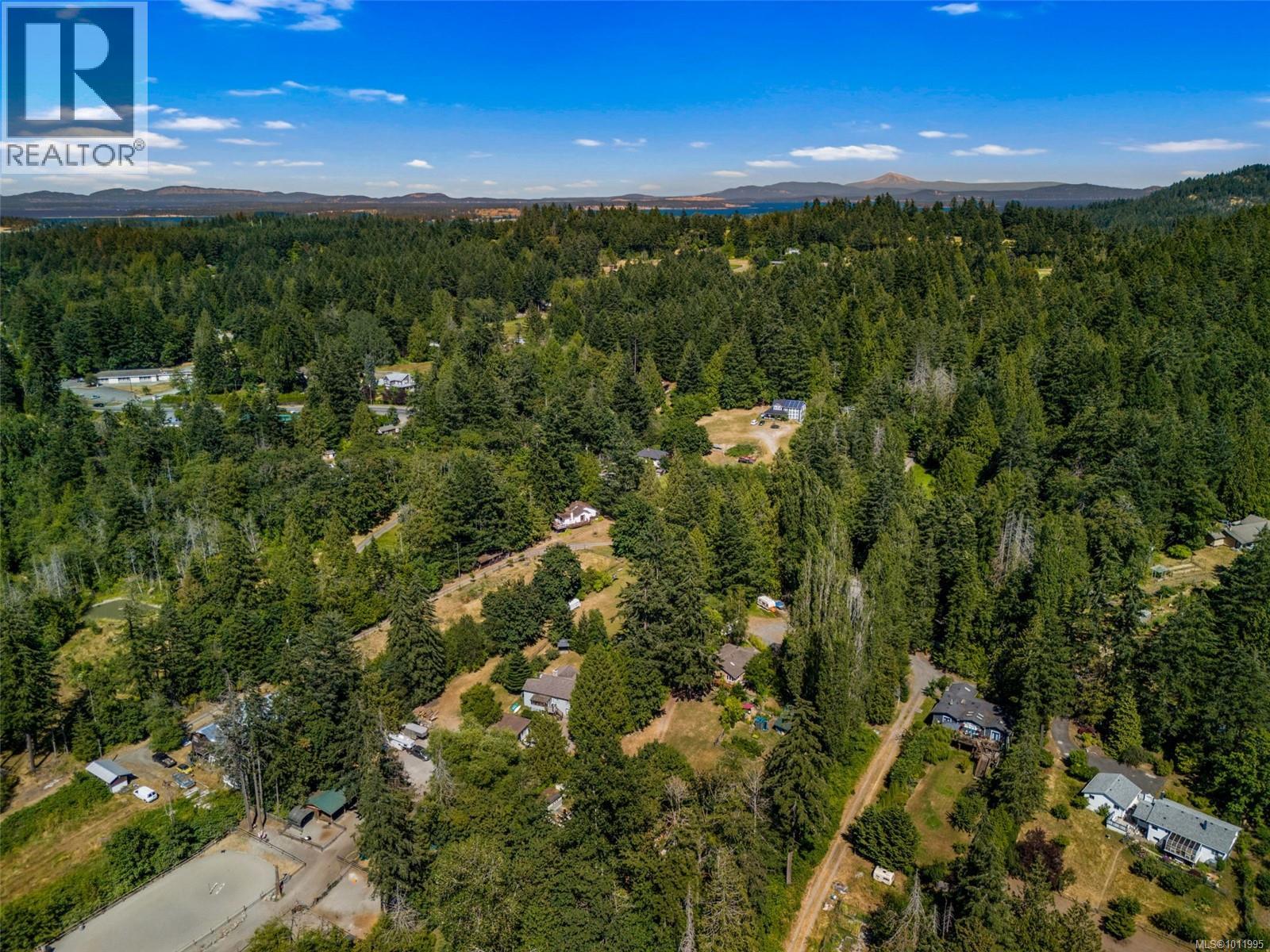  5932 West Saanich Road, Saanich