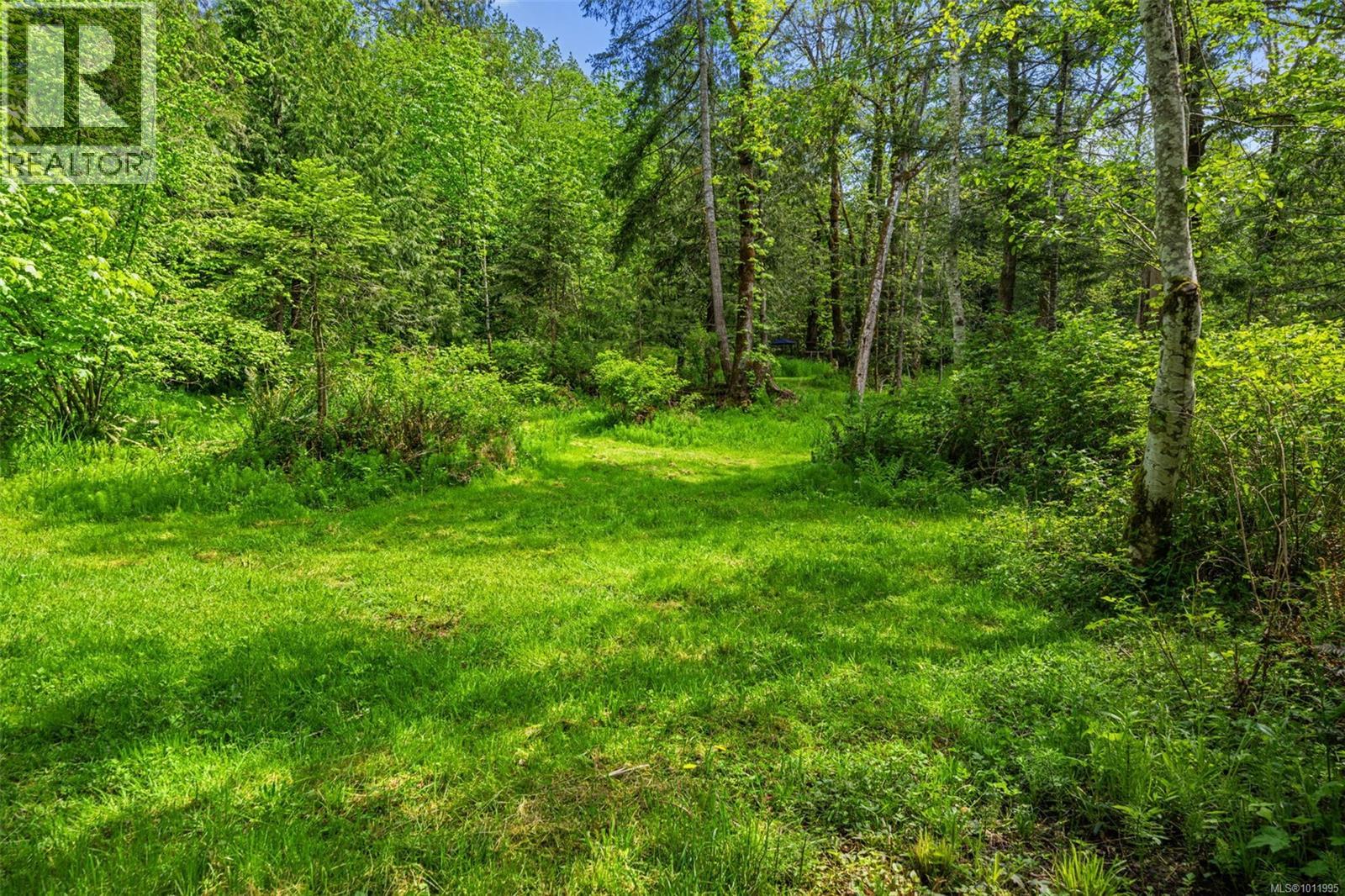  5932 West Saanich Road, Saanich