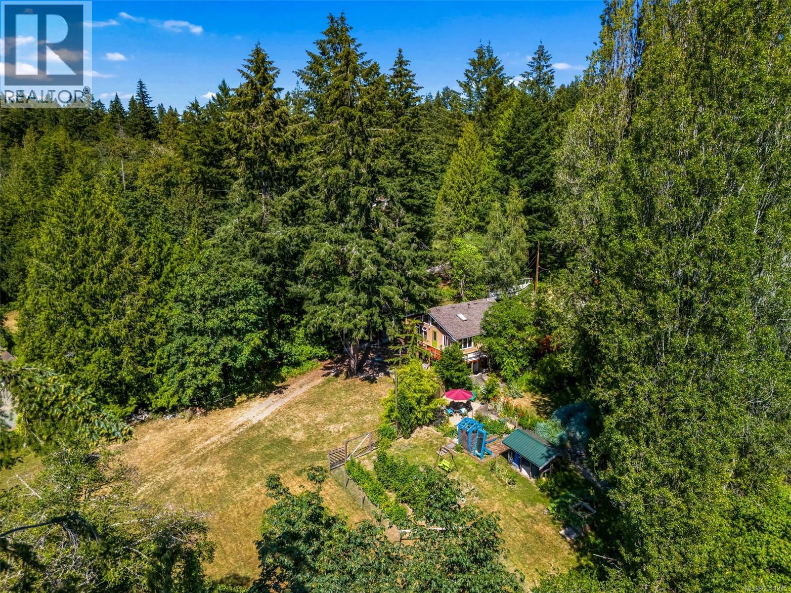  5932 West Saanich Road, Saanich