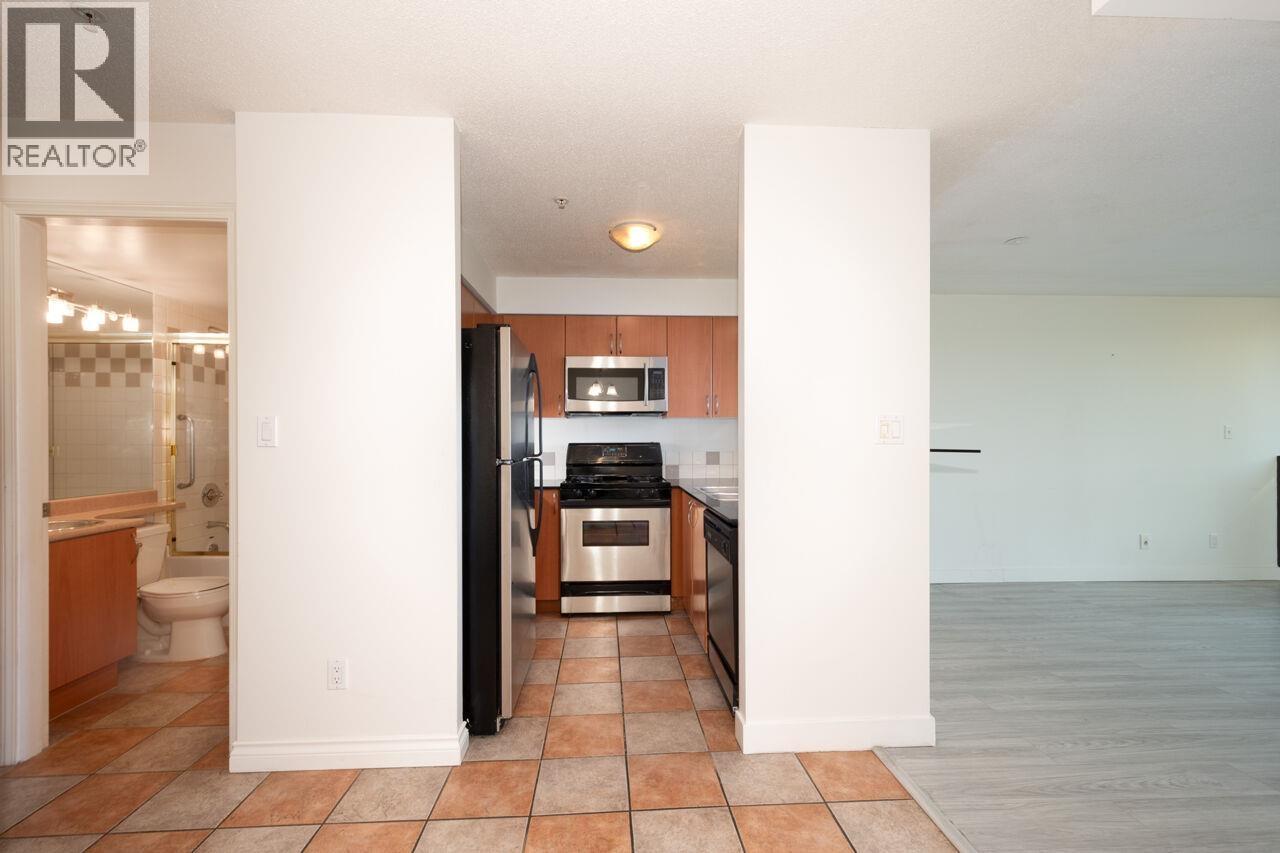 Photo 15 of 209 63 Keefer Place, Vancouver BC
