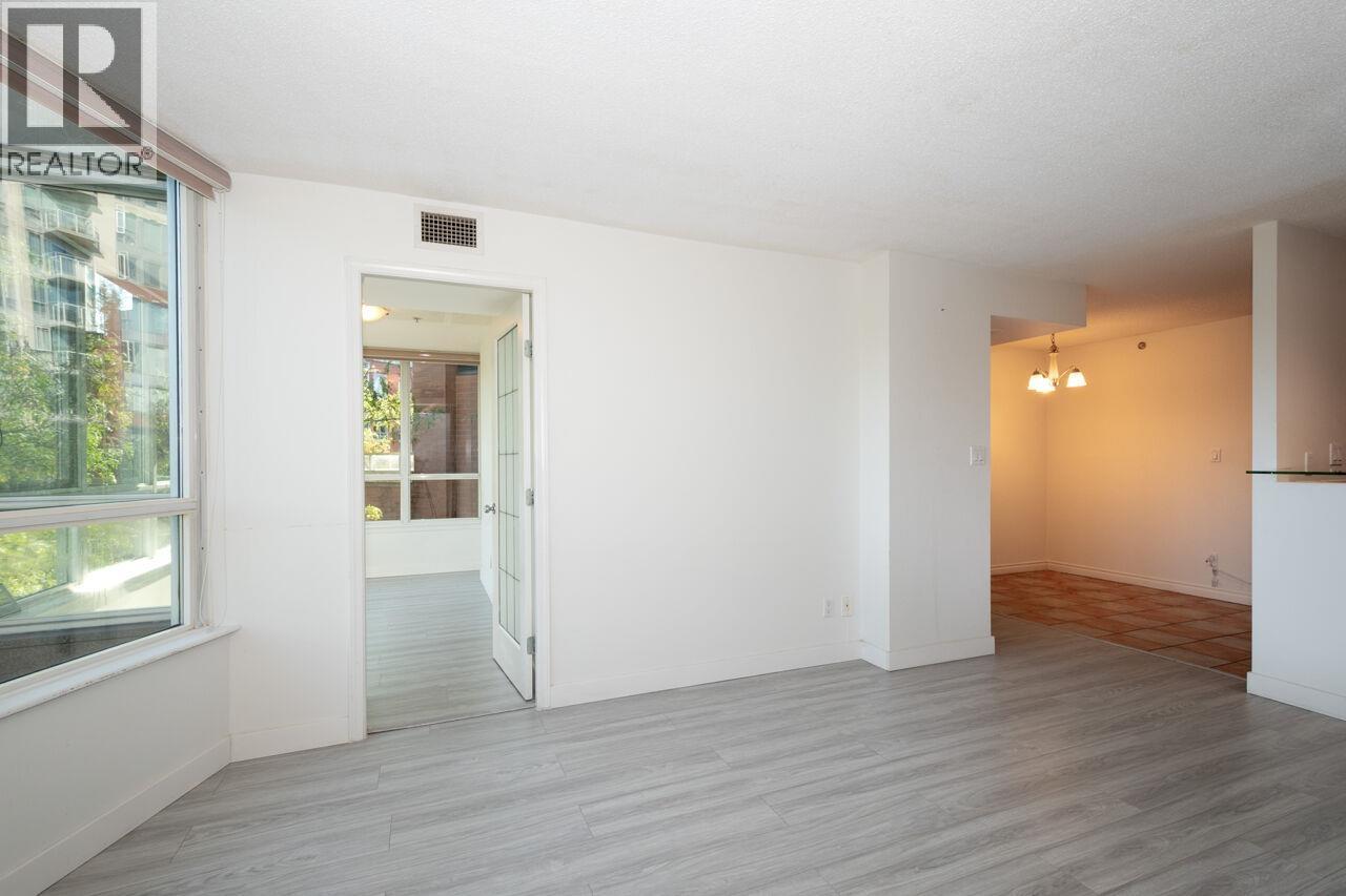 Photo 19 of 209 63 Keefer Place, Vancouver BC