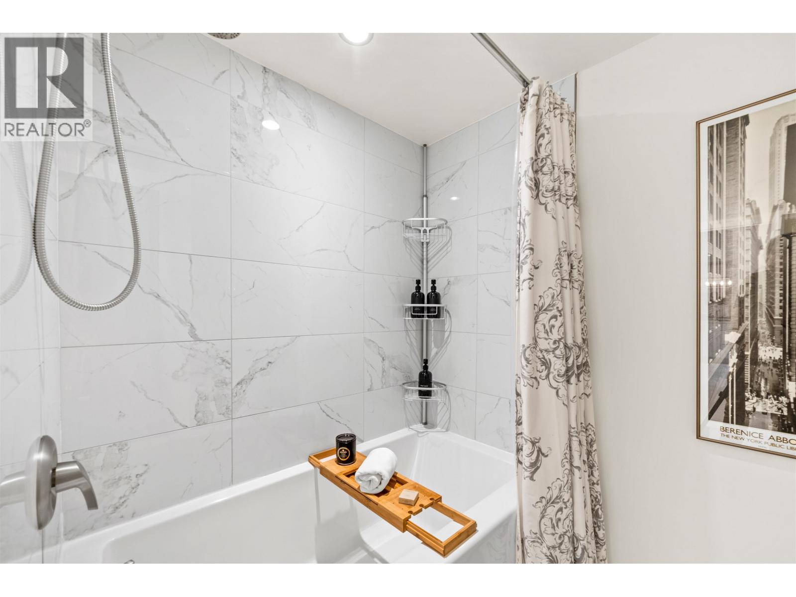 Photo 18 of T 4908 3980 Carrigan Court, Burnaby BC