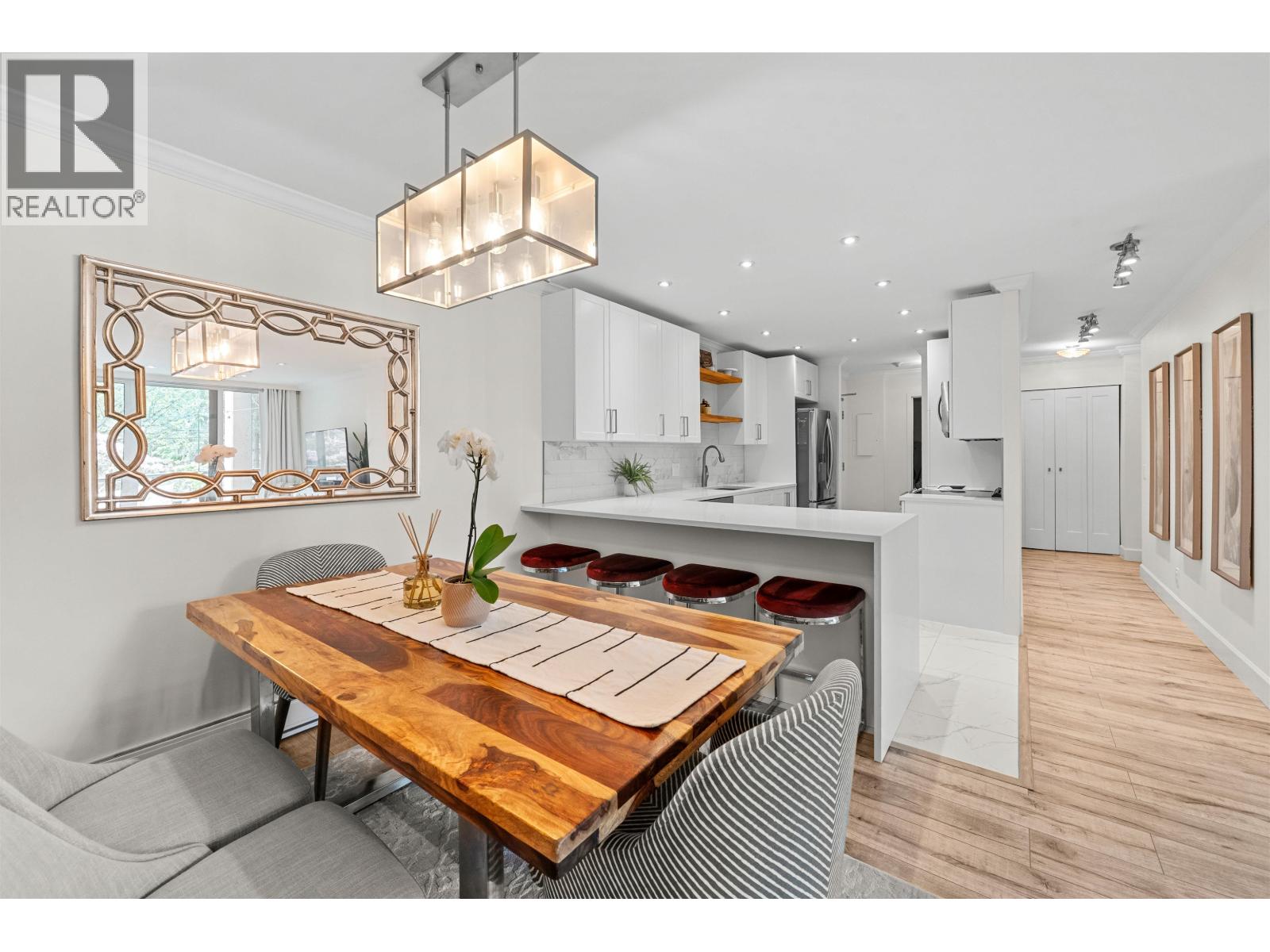 Photo 10 of T 4908 3980 Carrigan Court, Burnaby BC