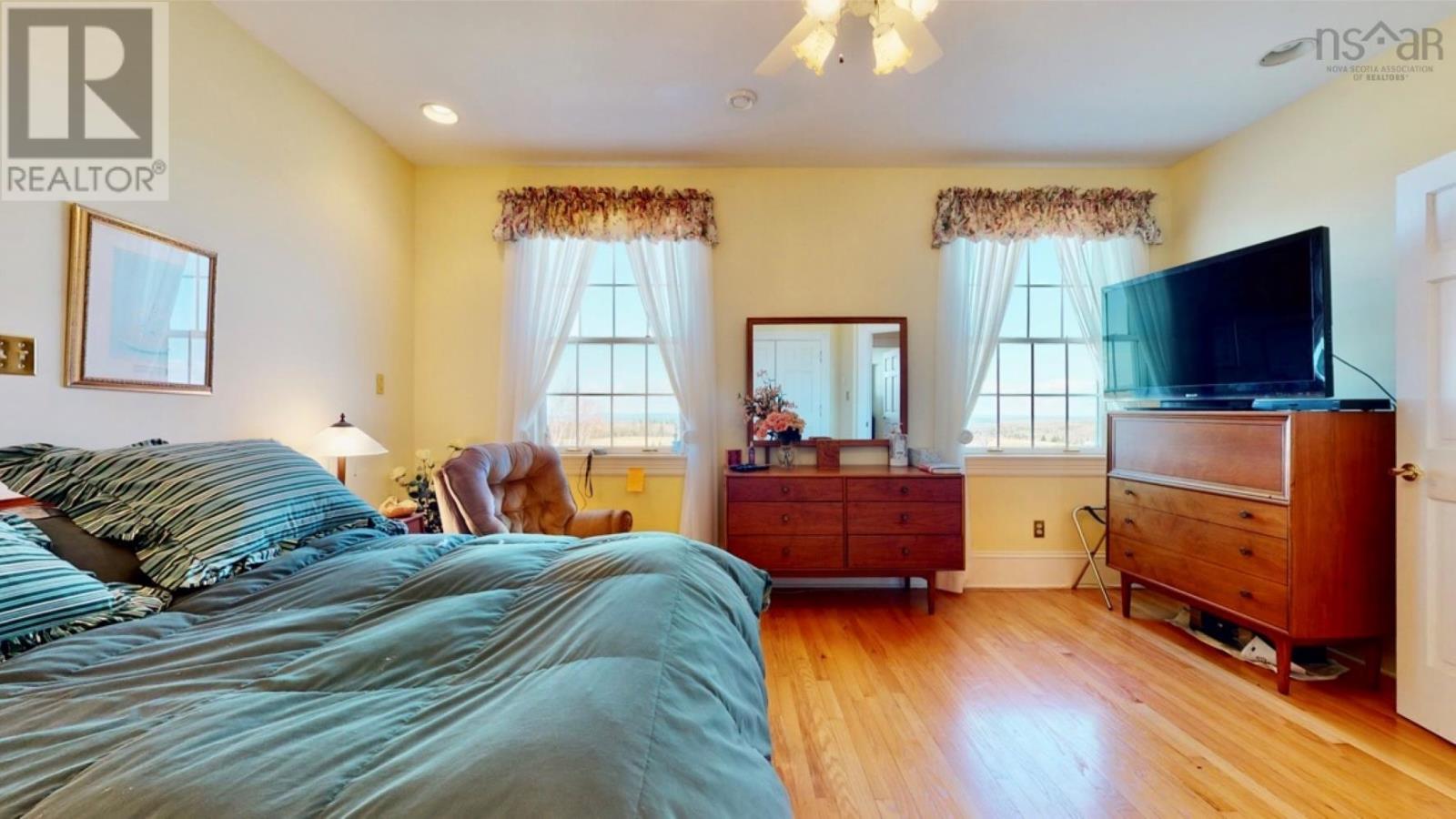 1155 Grand Pre Road - 28