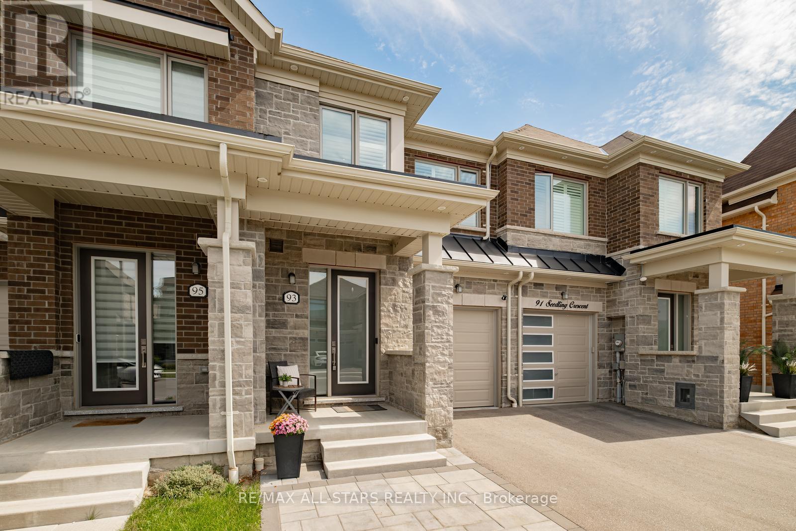 Photo 1 of 93 Seedling Crescent, Whitchurchstouffville ON
