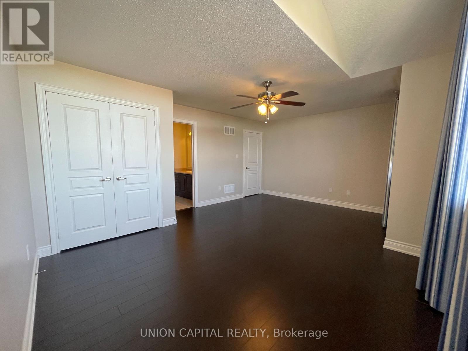 Photo 15 of 22 Greenforest Grove, Whitchurchstouffville ON