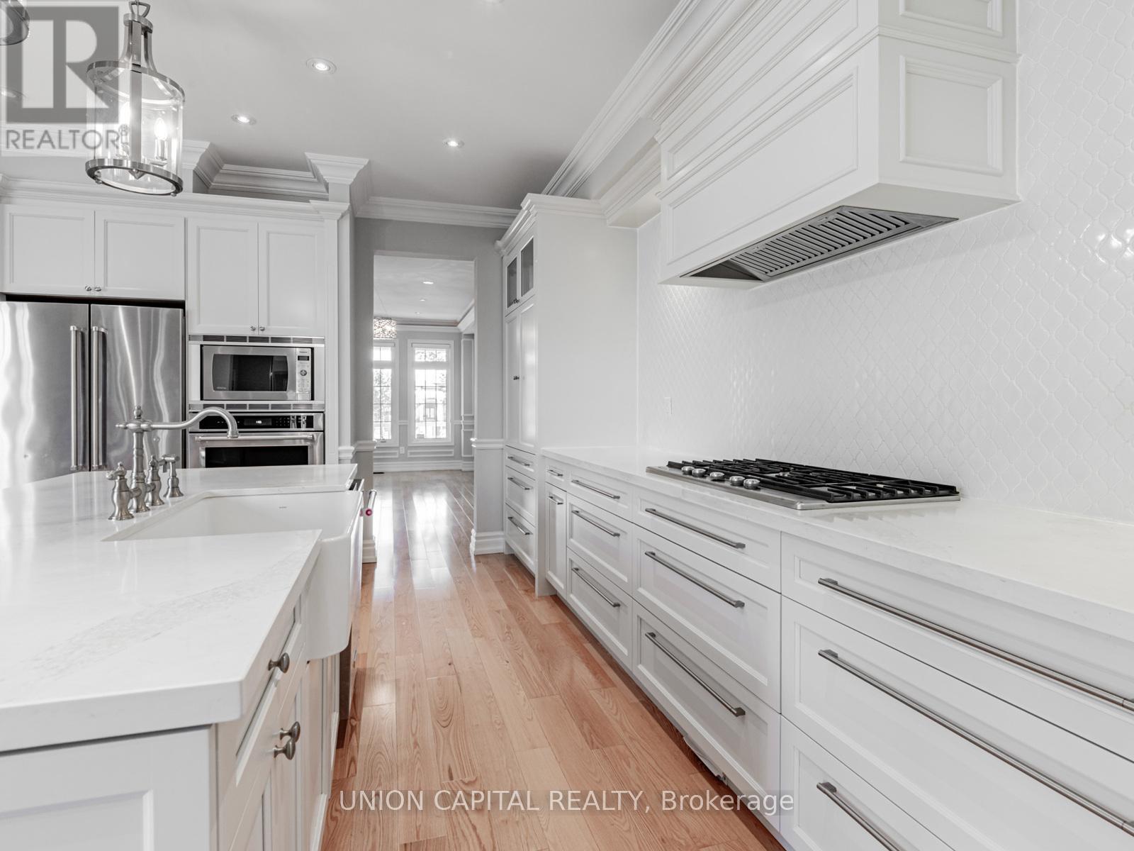 Photo 19 of 100 Albert Lewis Street, Markham ON