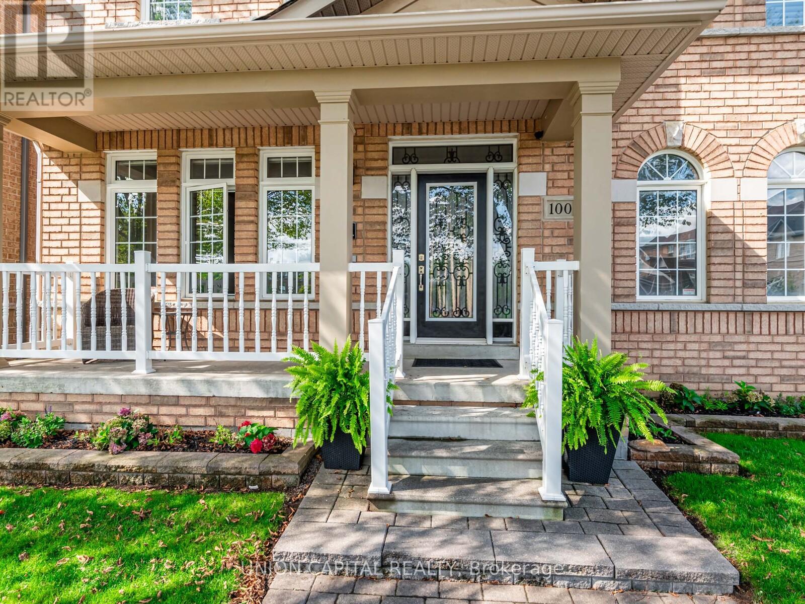 Photo 2 of 100 Albert Lewis Street, Markham ON