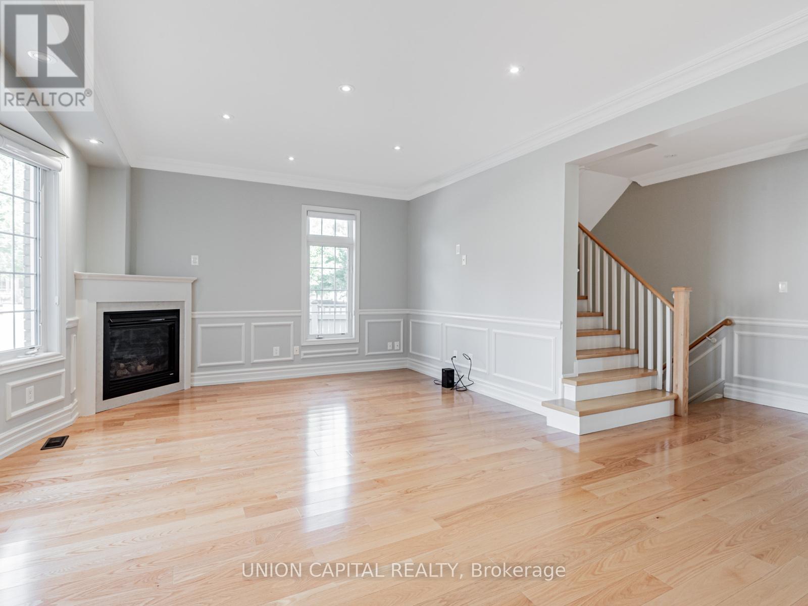 Photo 23 of 100 Albert Lewis Street, Markham ON