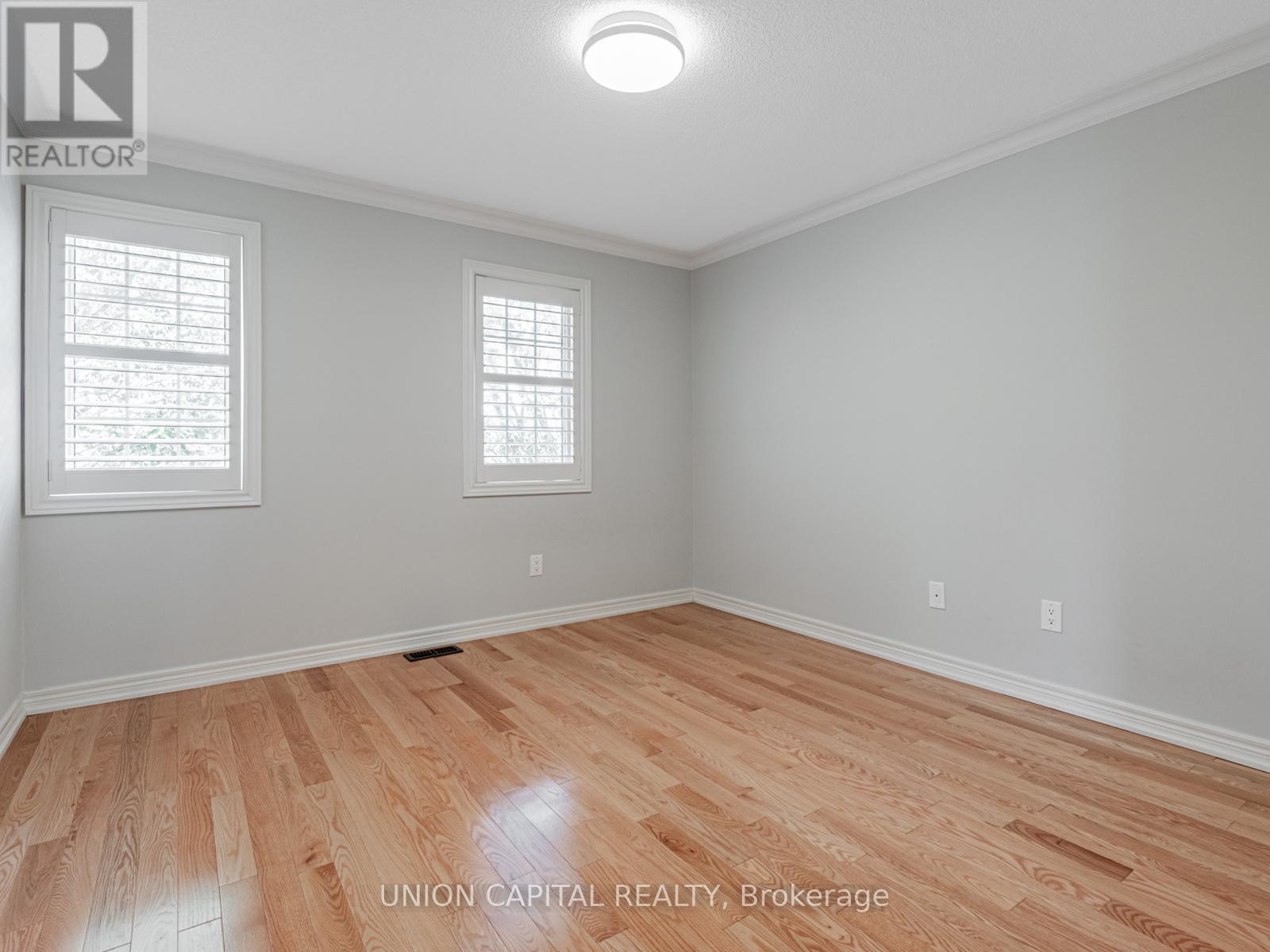 Photo 34 of 100 Albert Lewis Street, Markham ON