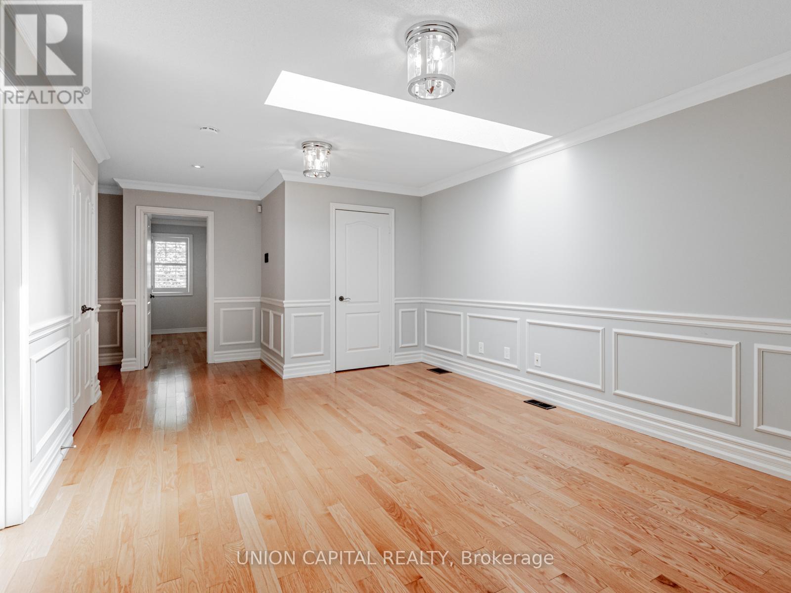 Photo 39 of 100 Albert Lewis Street, Markham ON