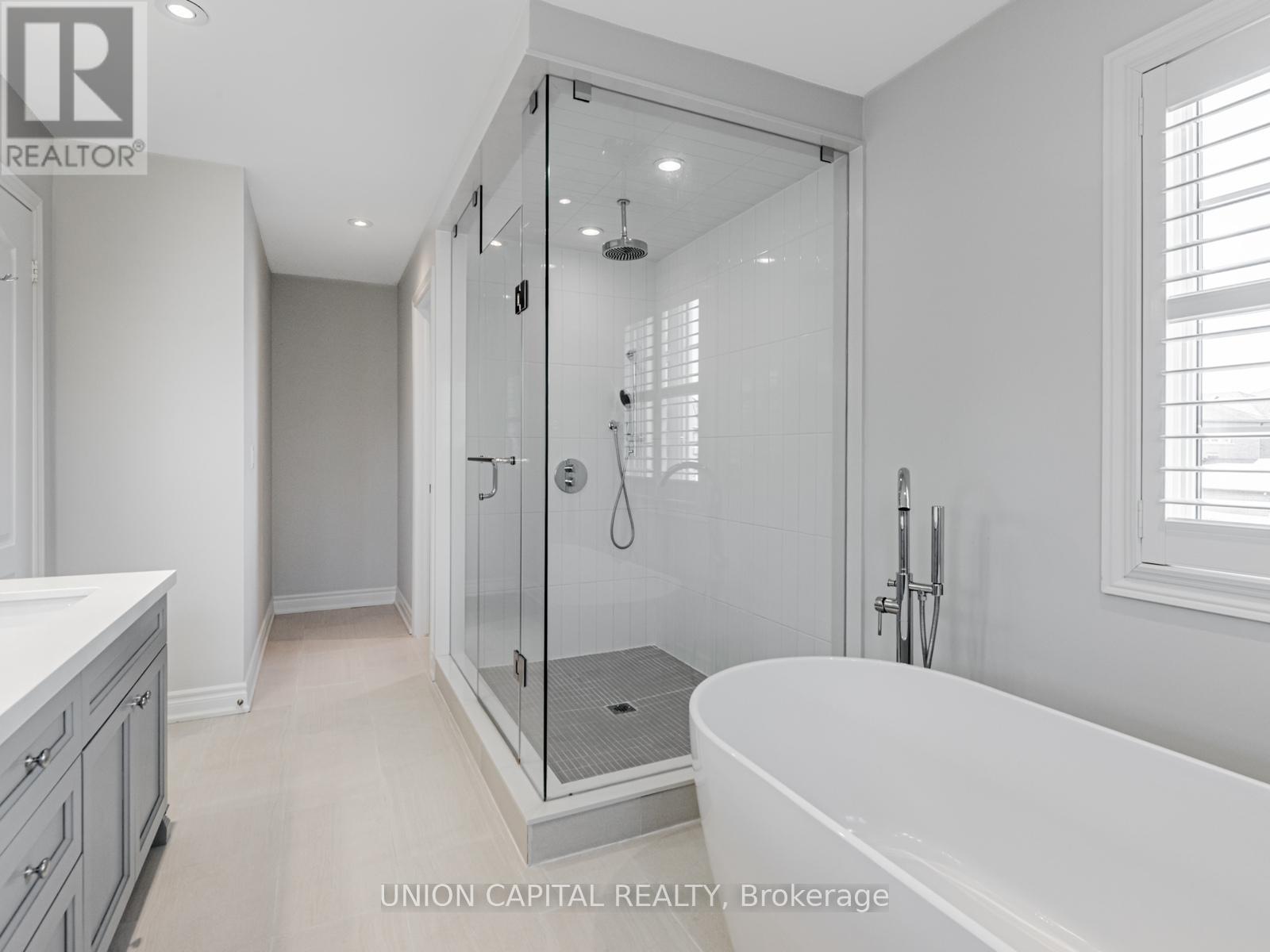 Photo 44 of 100 Albert Lewis Street, Markham ON