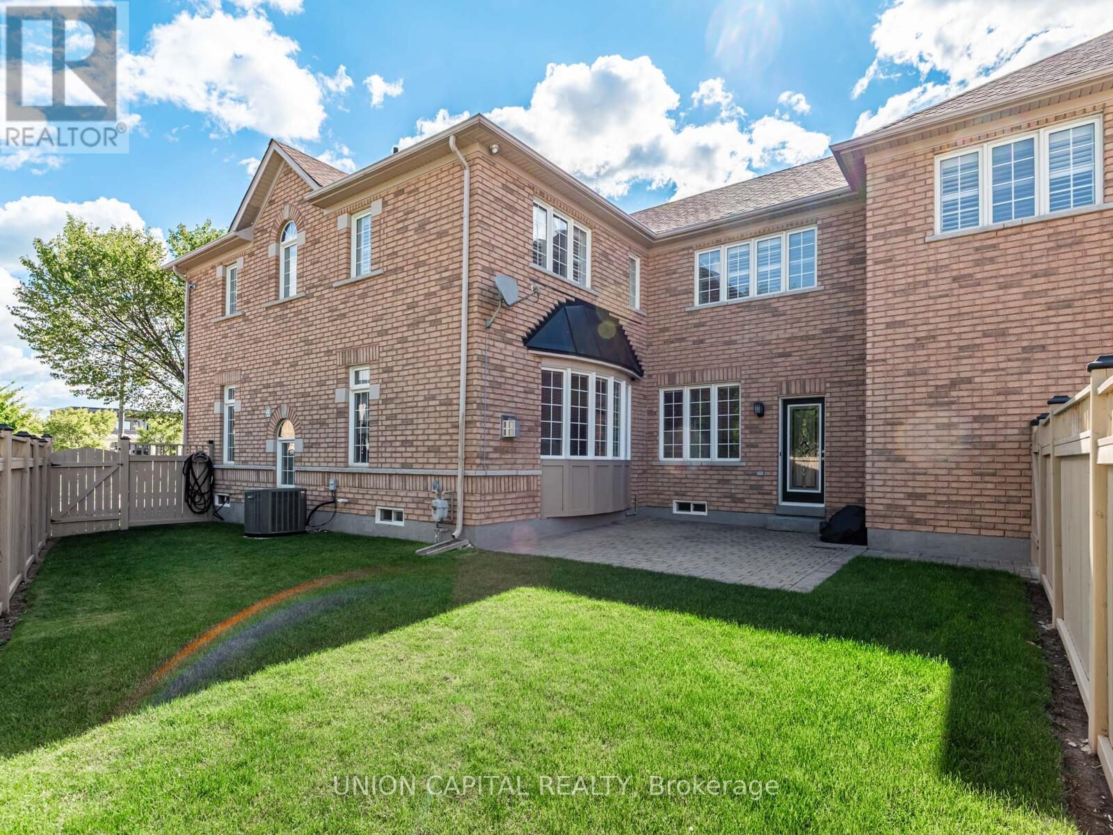 Photo 47 of 100 Albert Lewis Street, Markham ON