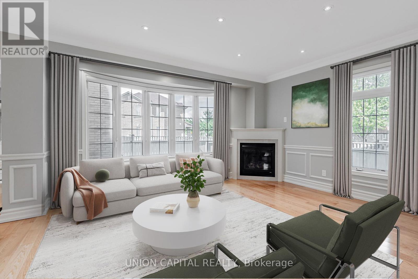 Photo 5 of 100 Albert Lewis Street, Markham ON