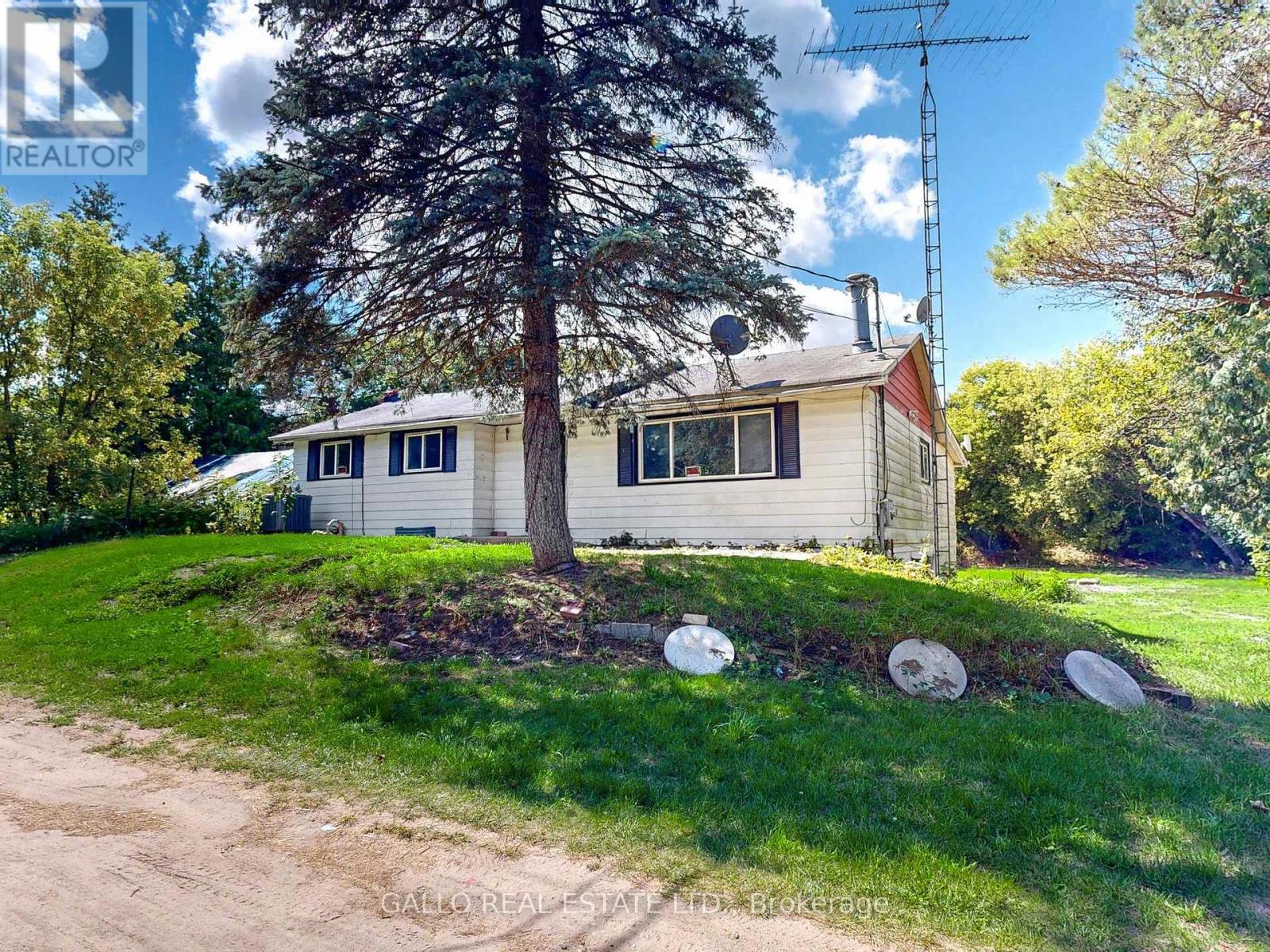 Photo 15 of 16558 Highway 48, Whitchurchstouffville ON