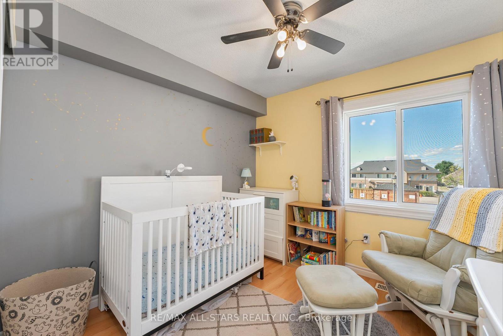 Photo 10 of 36 1 Testa Road, Uxbridge ON