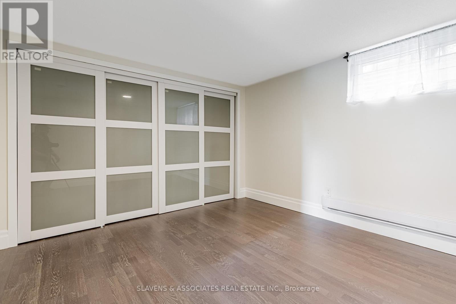 Photo 24 of 54 141 Clark Avenue, Markham ON
