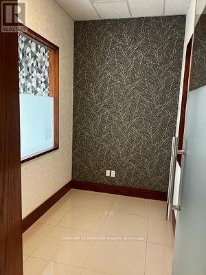 Photo 15 of 208 7163 Yonge Street, Markham ON