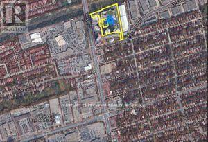 Photo 16 of 208 7163 Yonge Street, Markham ON