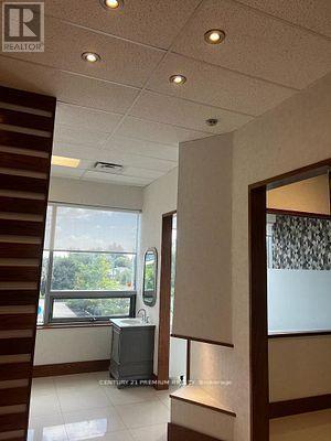 Photo 6 of 208 7163 Yonge Street, Markham ON