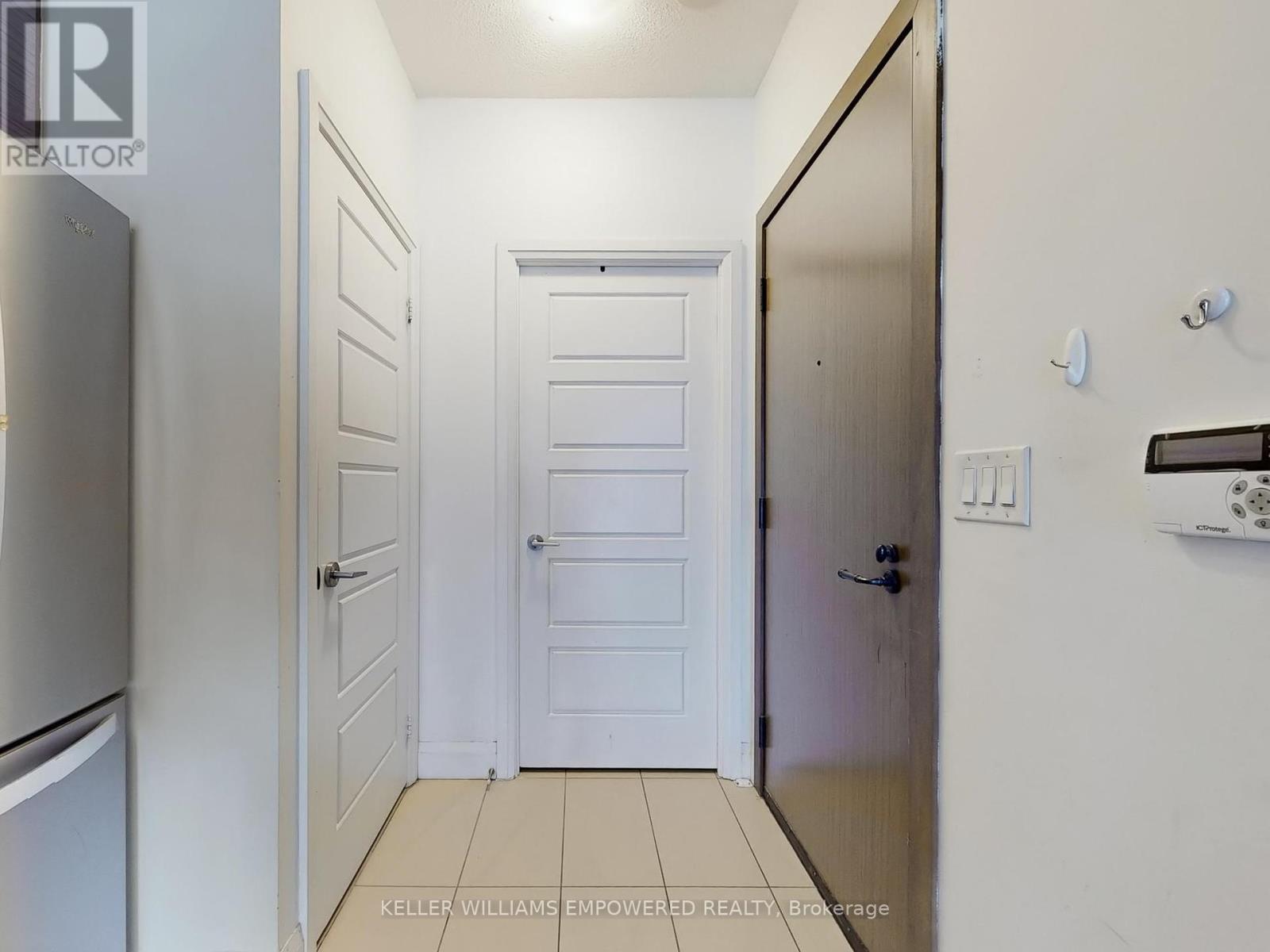 Photo 16 of 115 8228 Birchmount Road, Markham ON