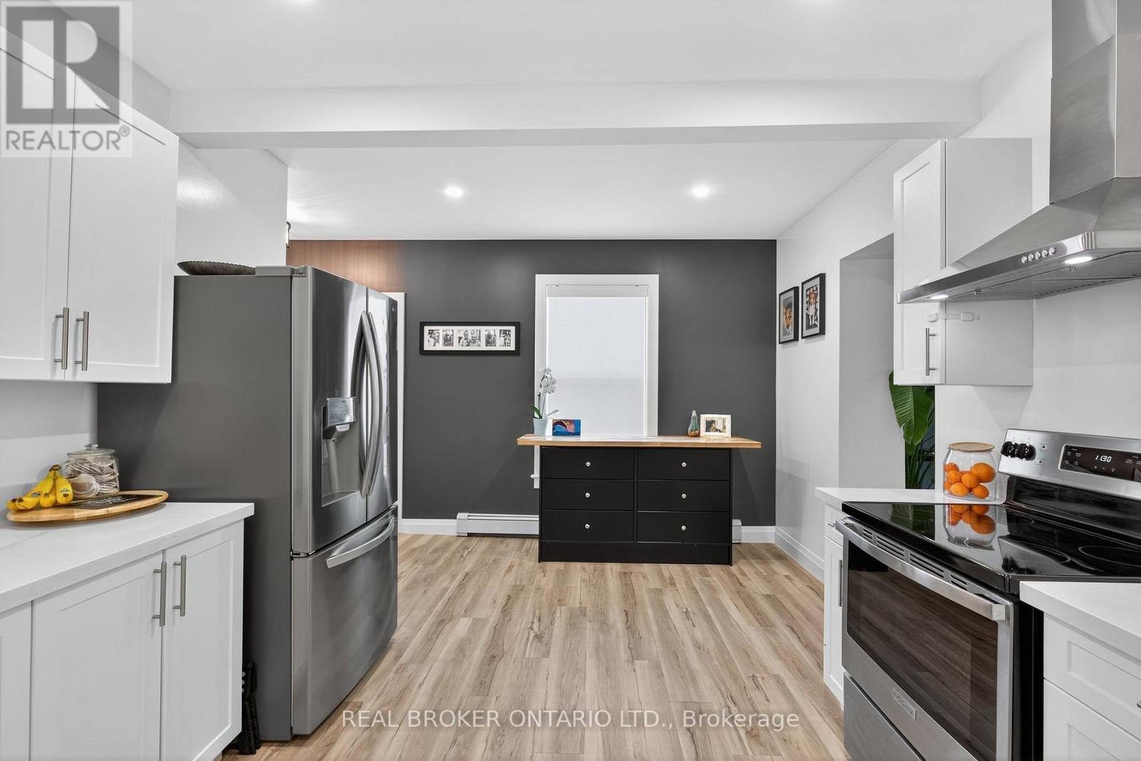 Photo 7 of 151 Atherley Road, Orillia ON