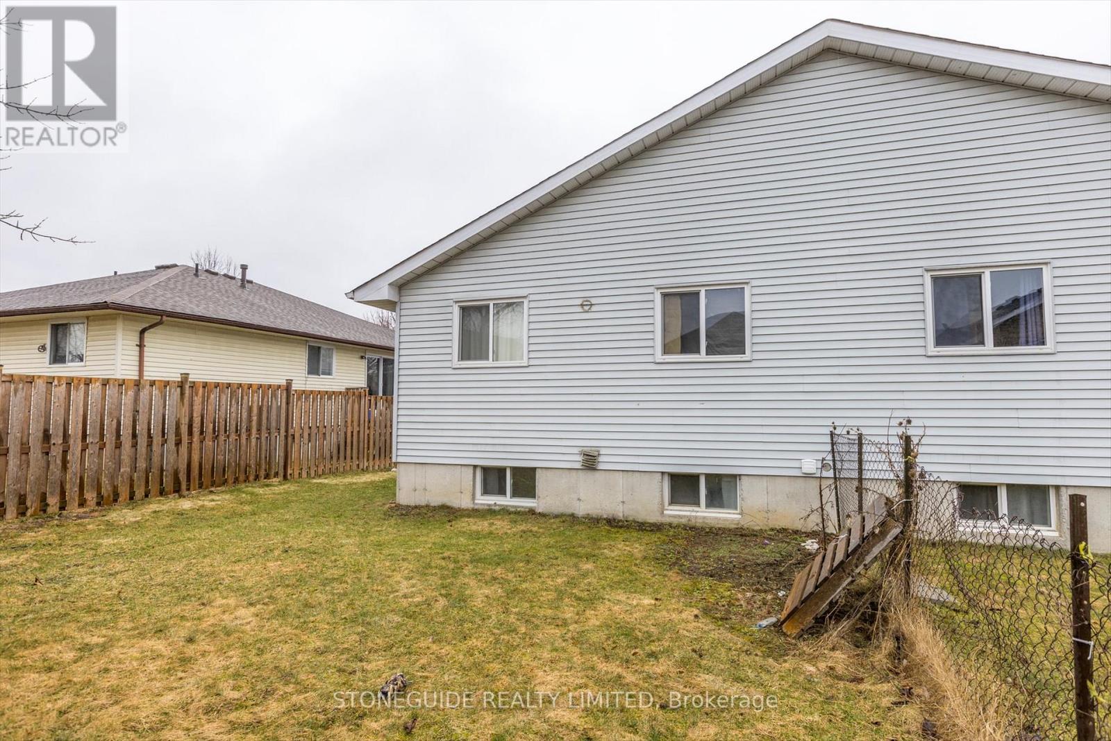 Photo 35 of 2180 Easthill Drive, Peterborough ON