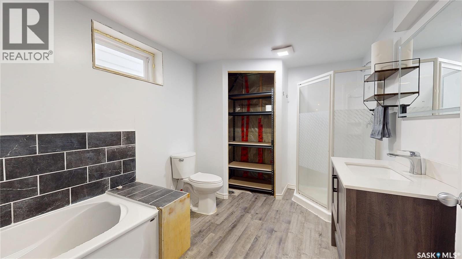 Photo 34 of 2070 Lindsay Street, Regina SK