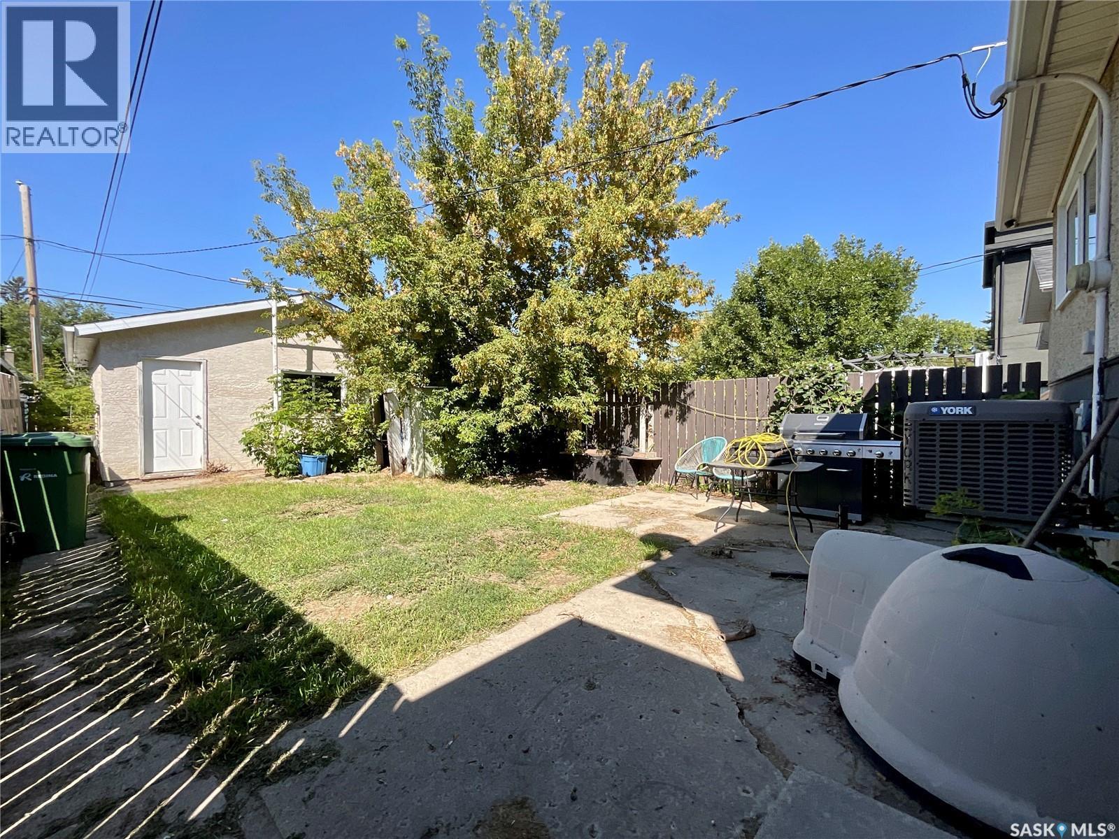 Photo 44 of 2070 Lindsay Street, Regina SK