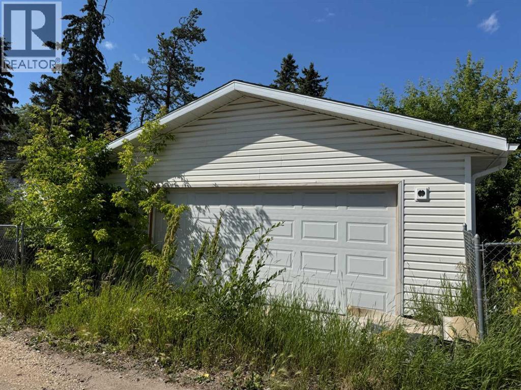 Photo 21 of 9509 104 Avenue, Grande Prairie AB