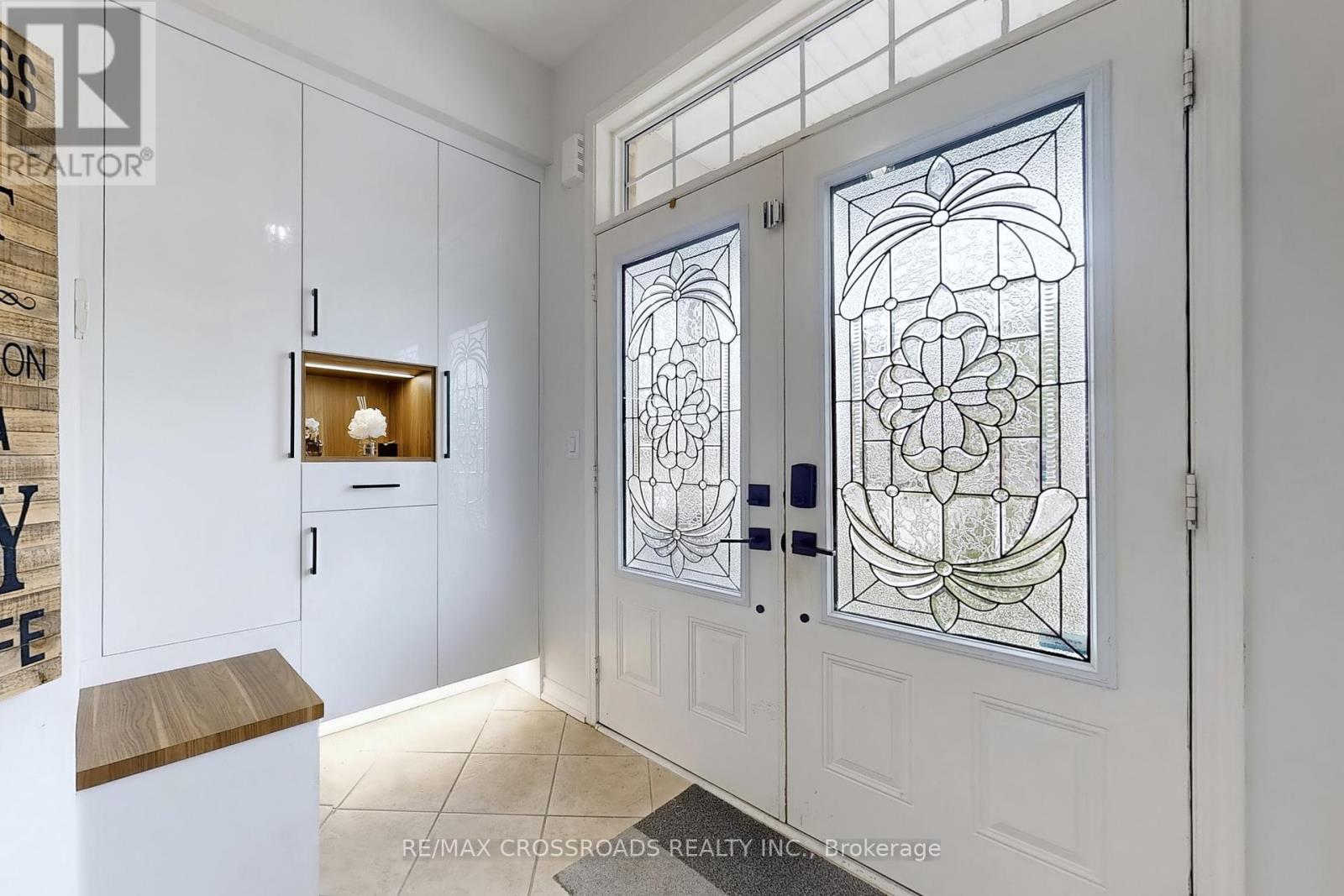 Photo 14 of 4262 Vivaldi Road, Burlington ON