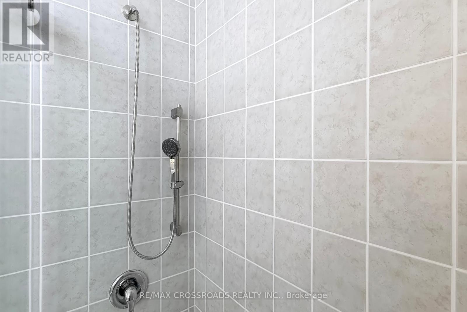 Photo 32 of 4262 Vivaldi Road, Burlington ON