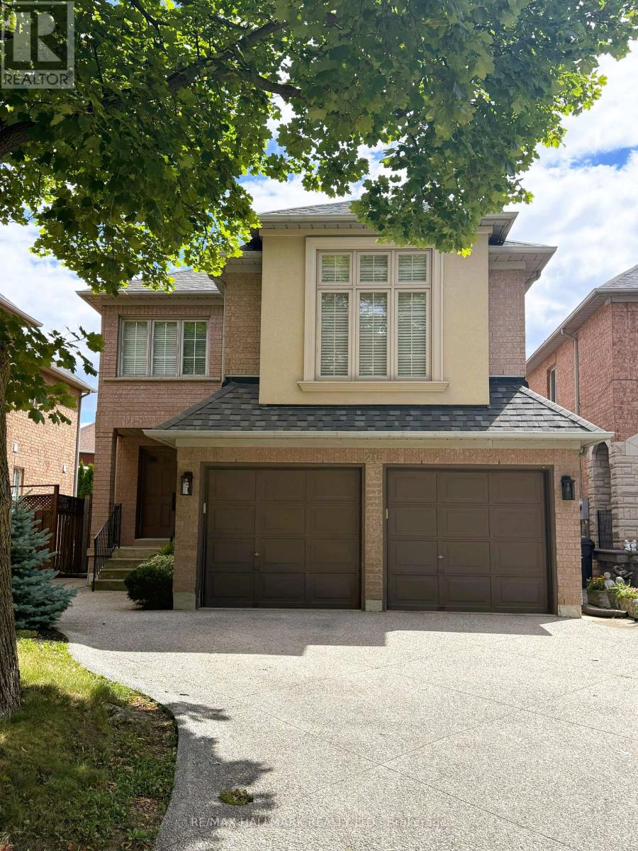 Photo 2 of 215 Queenslea Avenue S, Toronto ON