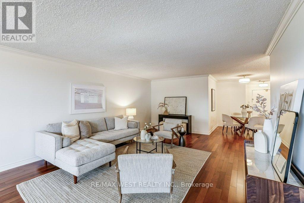Photo 18 of 707 1237 North Shore Boulevard E, Burlington ON