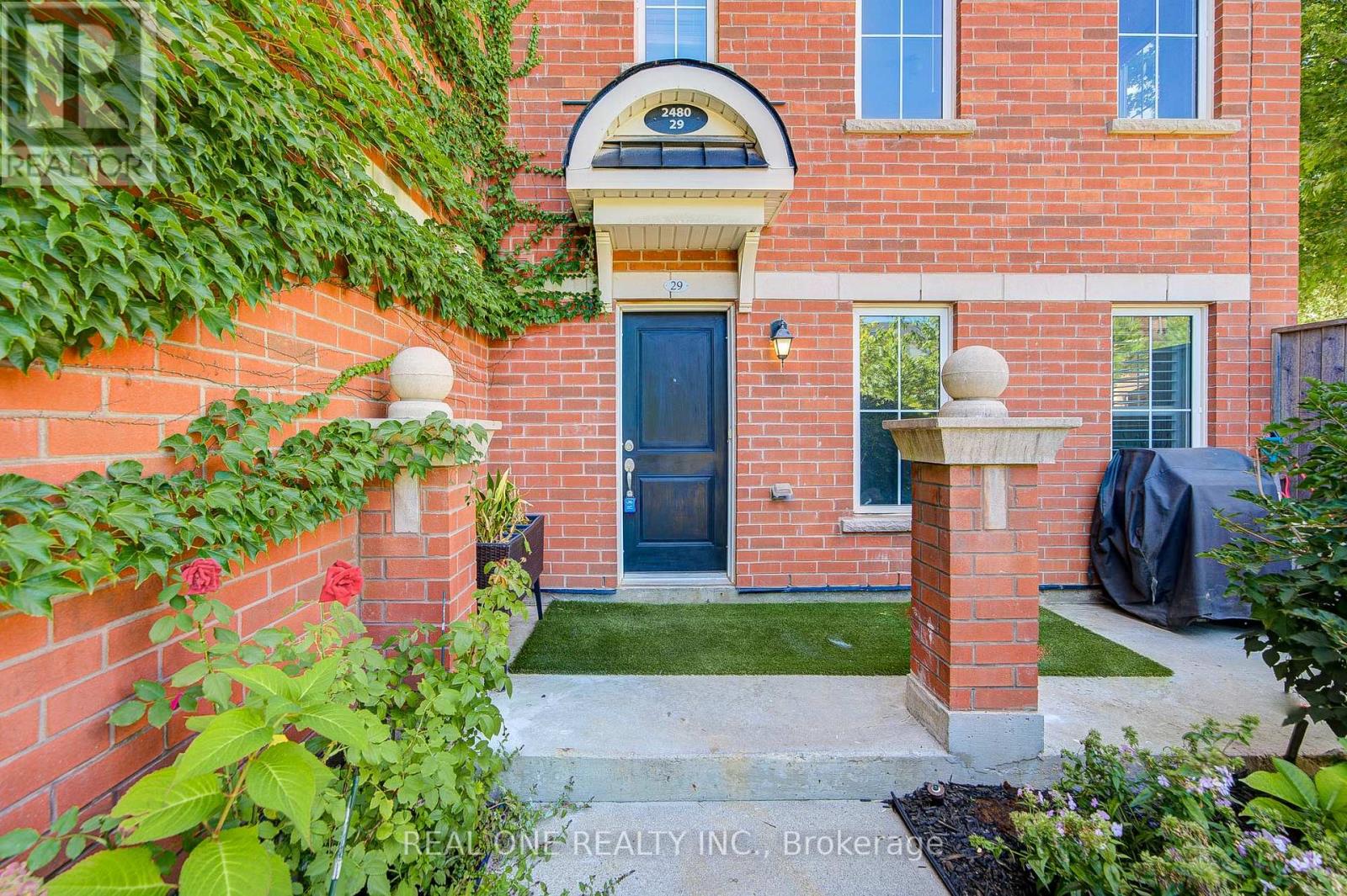 Photo 3 of 29 2480 Post Road, Oakville ON