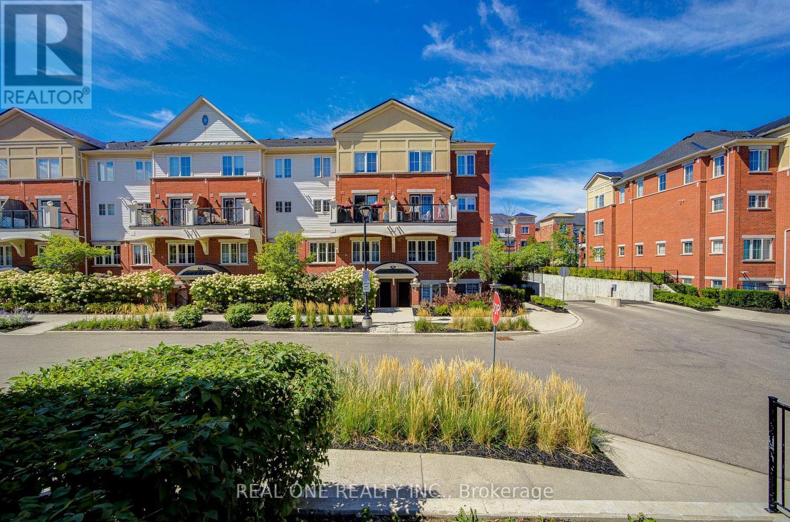 Photo 33 of 29 2480 Post Road, Oakville ON