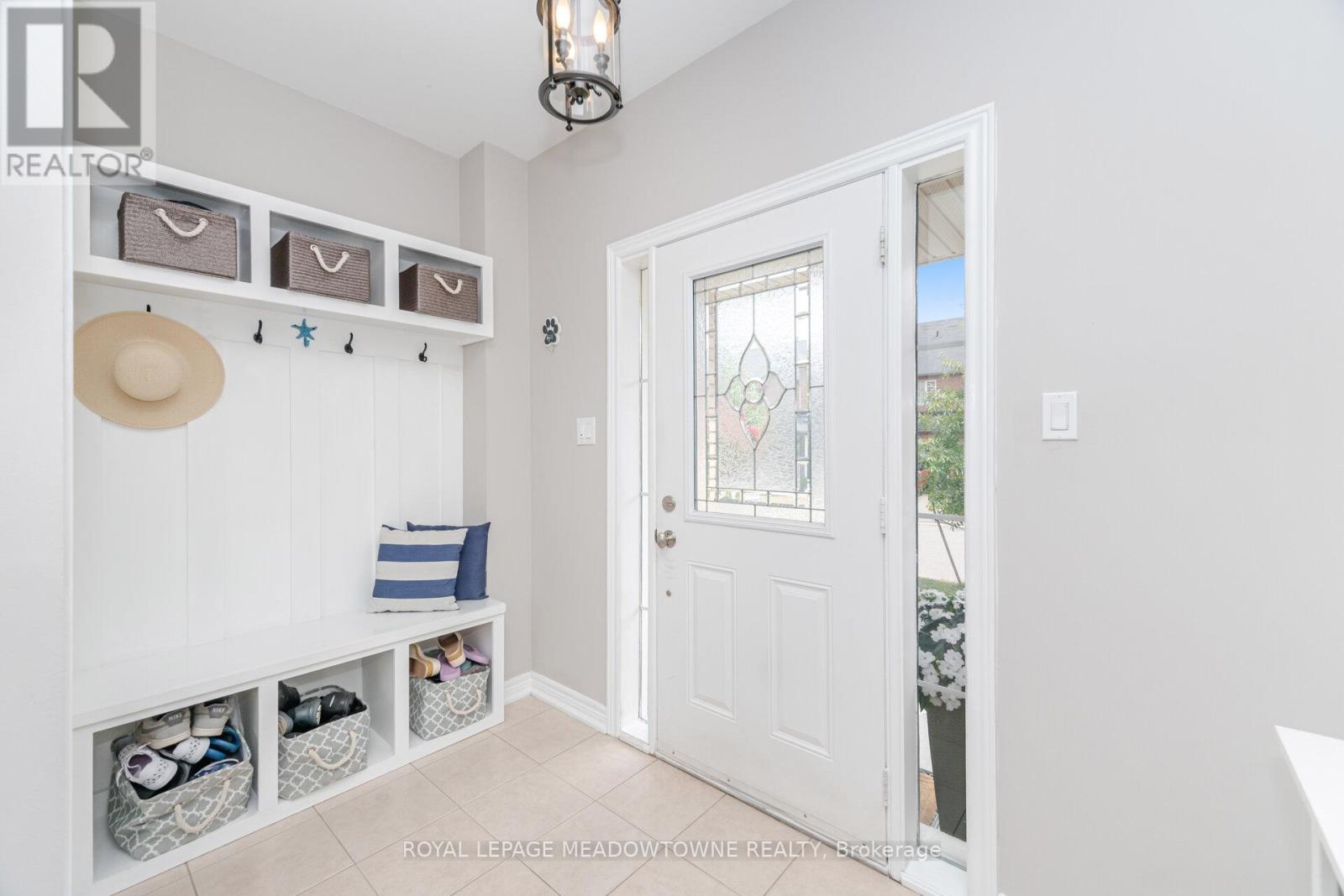Photo 4 of 345 Bussel Crescent, Milton ON