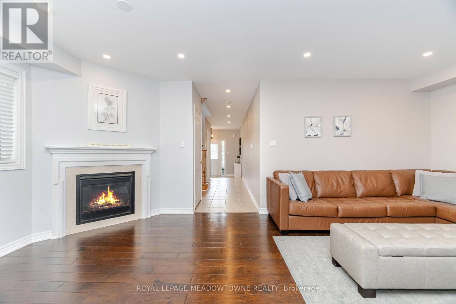 Photo 7 of 345 Bussel Crescent, Milton ON