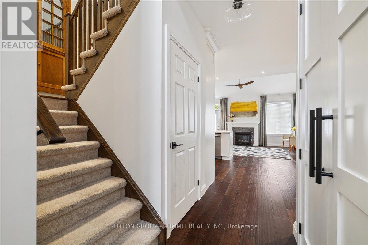 Photo 10 of 144 2125 Itabashi Way, Burlington ON