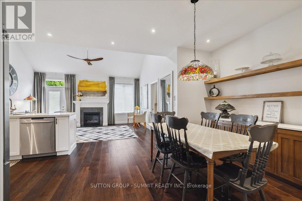 Photo 12 of 144 2125 Itabashi Way, Burlington ON