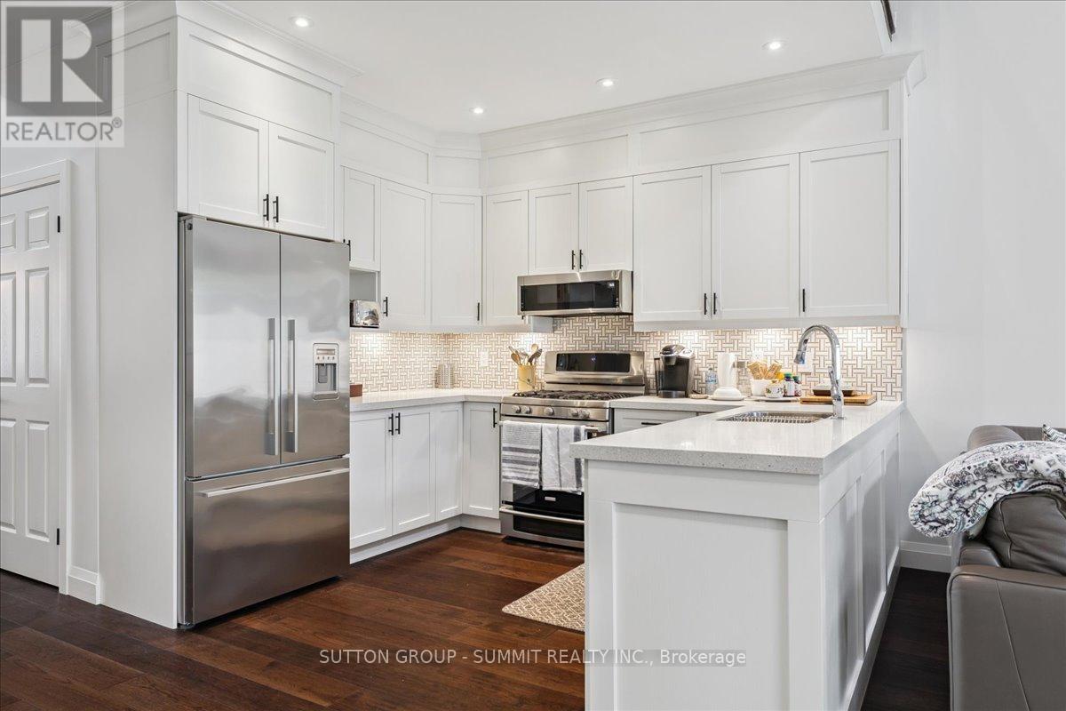 Photo 15 of 144 2125 Itabashi Way, Burlington ON
