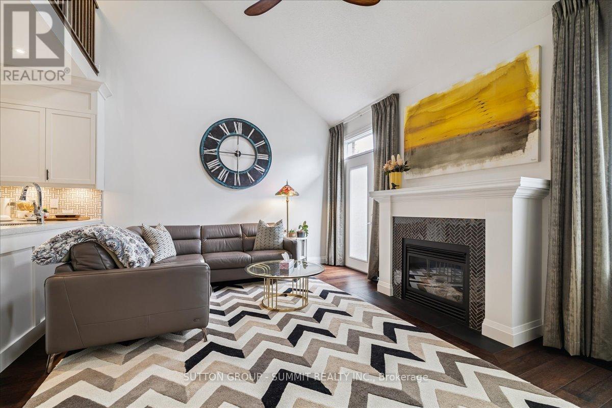 Photo 19 of 144 2125 Itabashi Way, Burlington ON