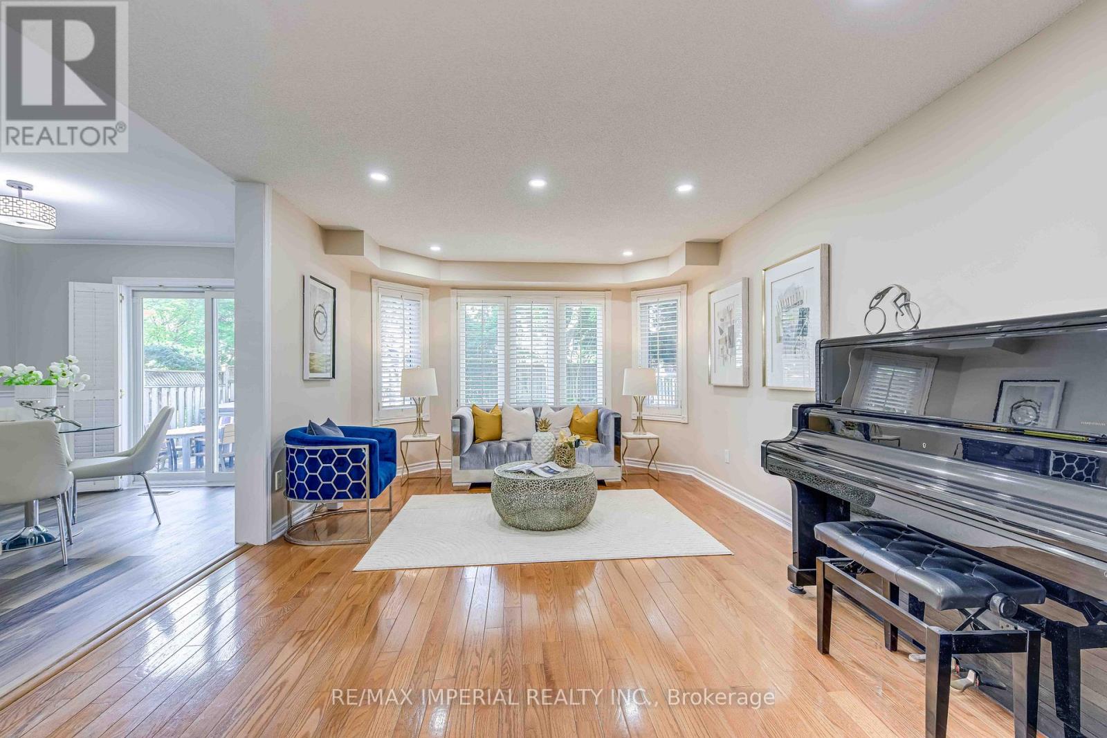 Photo 18 of 5560 Middlebury Drive, Mississauga ON