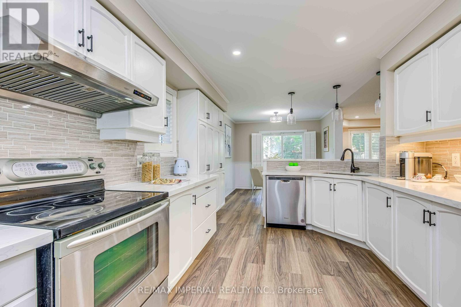 Photo 22 of 5560 Middlebury Drive, Mississauga ON